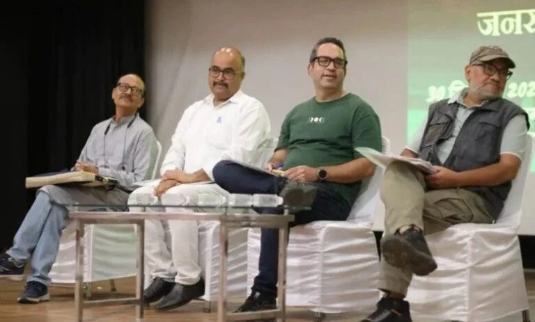 उत्तराखंड जनसंवाद में गूंजे जल-जंगल-जमीन के सवाल, विधानसभा चुनाव से पहले साझा घोषणा पत्र की तैयारी