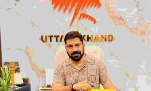 कॉर्बेट टाइगर रिजर्व के निदेशक साकेत बडोला ने लिया VRS, उत्तराखंड वन विभाग में फिर उठे सवाल